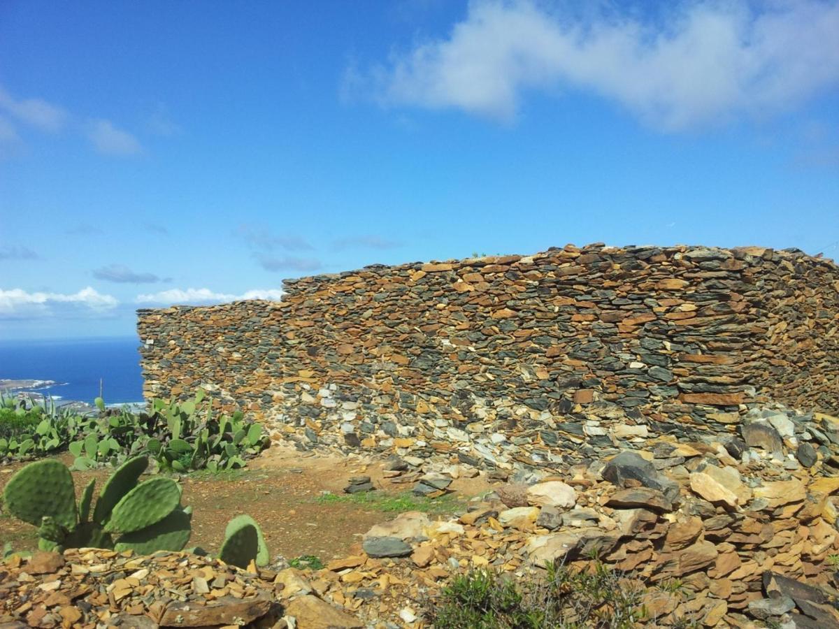 Santa Maria de Guia de Gran Canaria Tonono'S Village מראה חיצוני תמונה