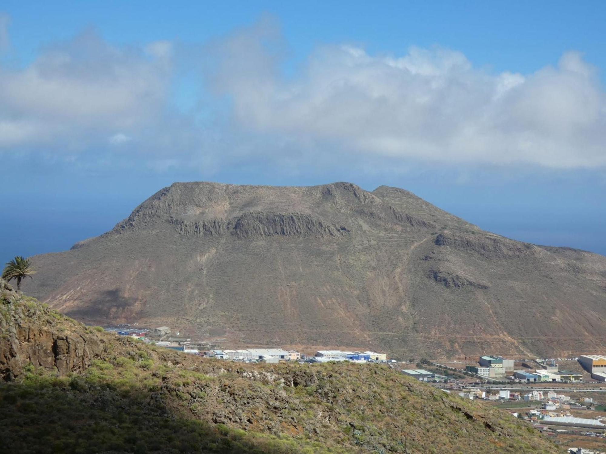 Santa Maria de Guia de Gran Canaria Tonono'S Village מראה חיצוני תמונה